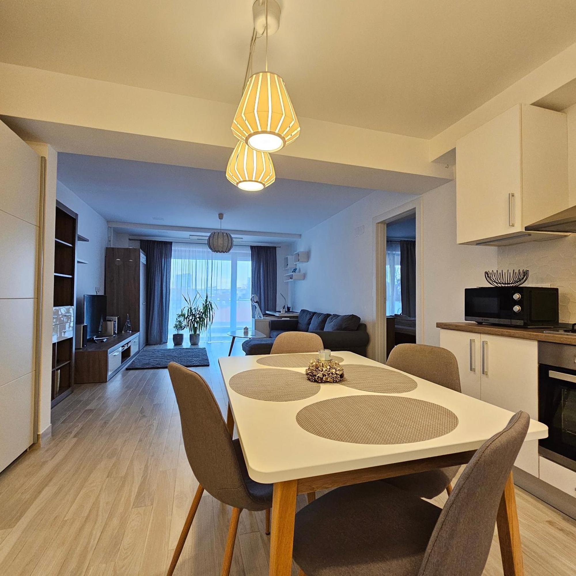 Central District Cuza 99 Apartment Bukarest Eksteriør billede