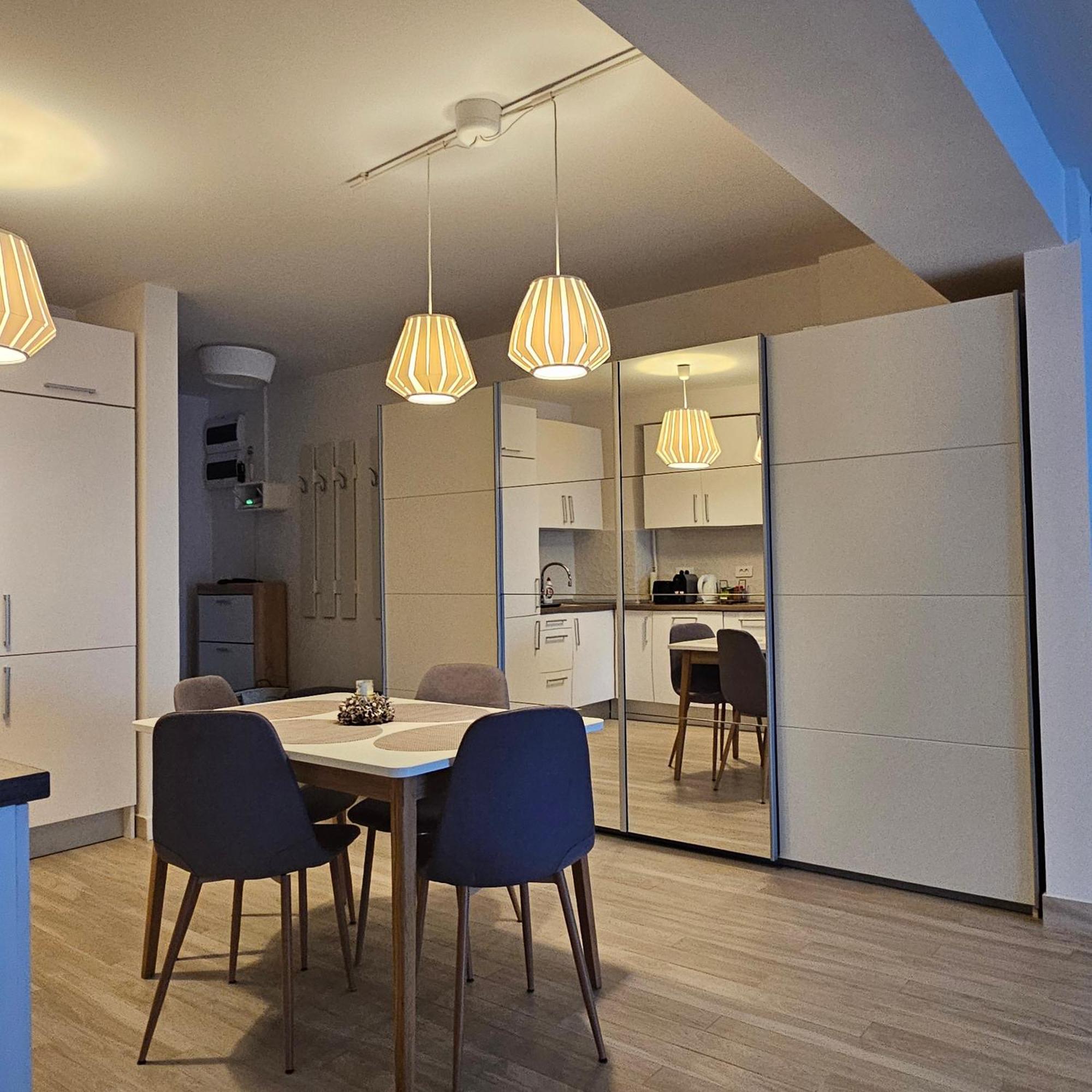 Central District Cuza 99 Apartment Bukarest Eksteriør billede
